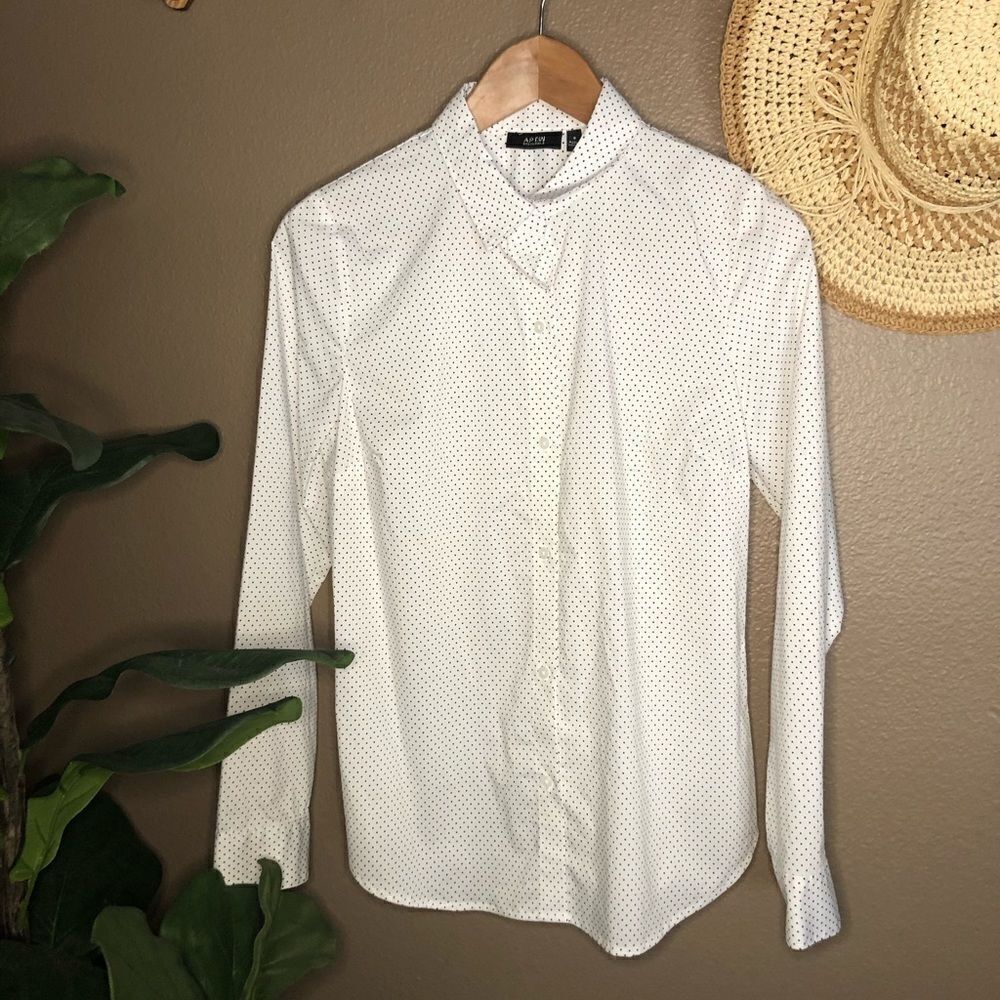 Apt. 9 White Polka Dot Long Sleeve Button-Up SMALL